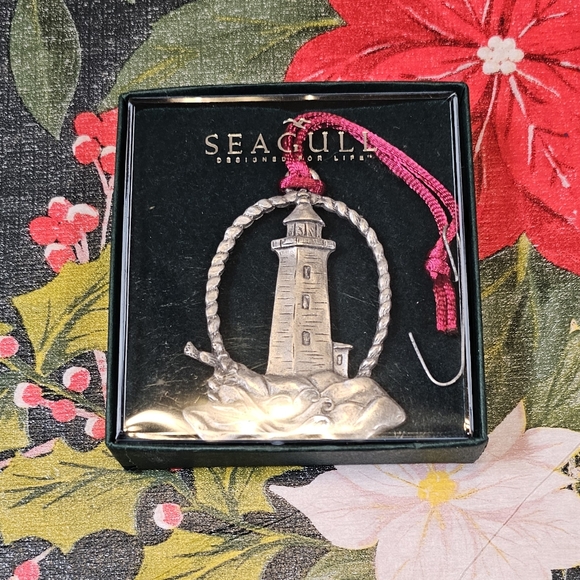 NWT ✨️Pewter Lighthouse Ornament - Picture 5 of 5